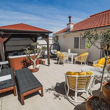 Downtown Luxury Apartments With Hot Tub Vodice Room photo